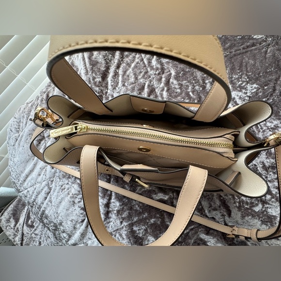 Michael Kors Emilia Triple Compartment Small Crossbody - Picture 4 of 7